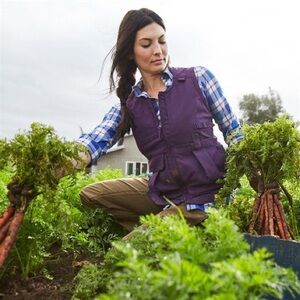 Duluth Trading Co Heirloom‎ Gardening  Plum Purple Utility Vest Size Large